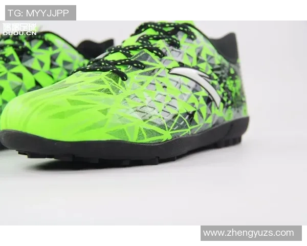 探索F50足球鞋的魅力与性能提升,助力球场表现的最佳选择 探索F50足球鞋的魅力与性能提升,助力球场表现的最佳选择