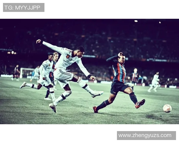 曼联与巴萨精彩对决全场录像回放及精彩瞬间解析 曼联与巴萨精彩对决全场录像回放及精彩瞬间解析